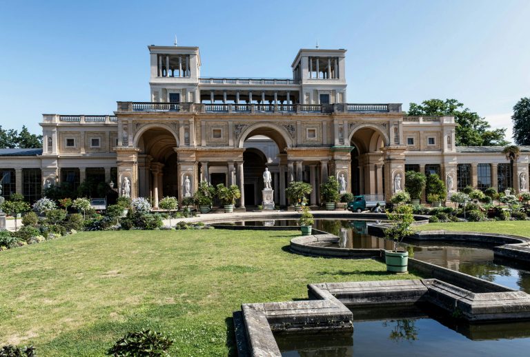 A deep dive into the fascinating history of European castles