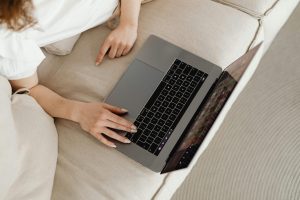 The invisible infrastructure: understanding how the internet works