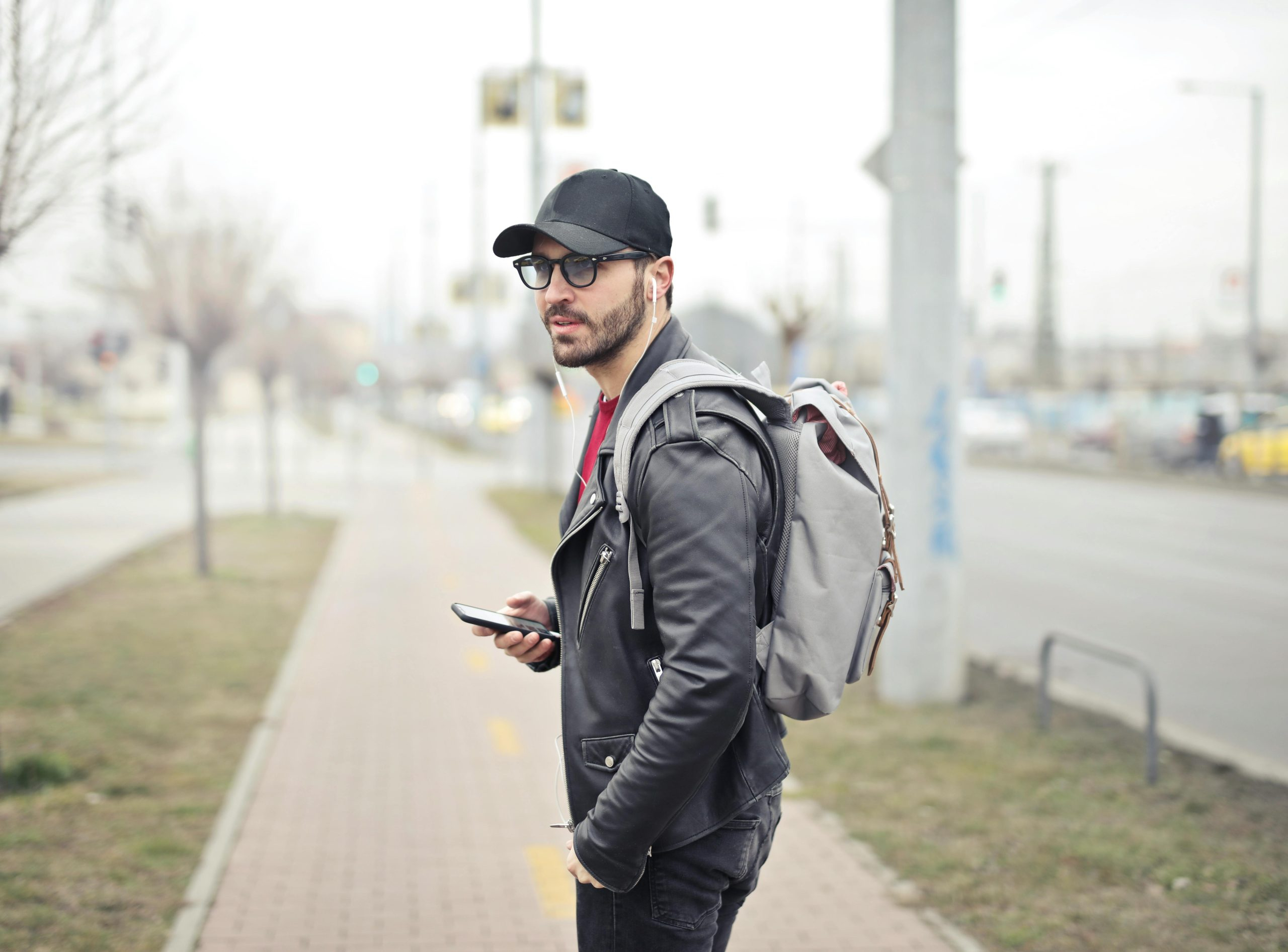 Making sense of men’s style in a post-traditional fashion landscape